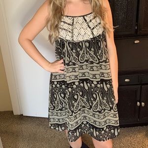 Flowy Nlack and Cream Tank dress